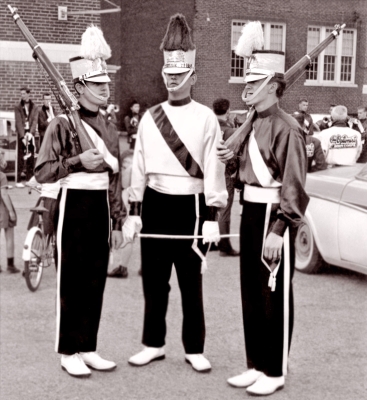 L-R: Ivor Bramley, Mike Layton and Len Perrin (Waterloo, 1960)
Photo by Don Daber
Keywords: 1960
