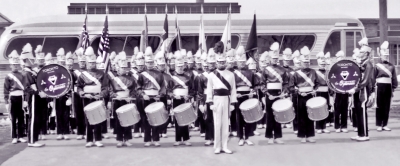 Toronto Optimists "formal" shot in front of bus (Spring, 1961)
Photo by Don Daber
Keywords: 1961