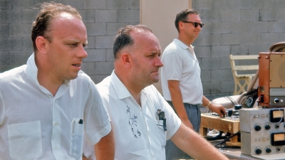 Clare Reid, Gord Robinson and Graham Gordon (movie of corps, Hamilton, 1965)
Photo by Don Daber
Keywords: 1965