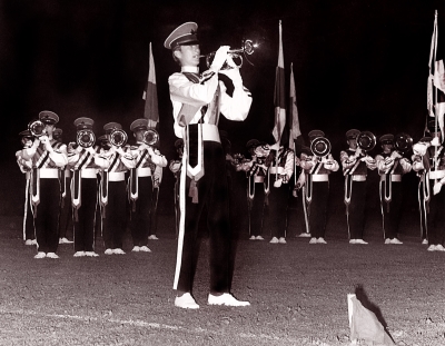 LaSalle Cadets (perhaps Shriners contest, CNE, 1970)
Photo by Eric McConachie
Keywords: 1970