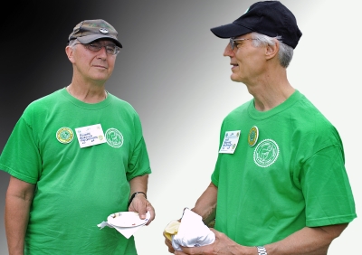 L-R: Richard and Hans Boehnke (Optimists 50th reunion, 2008)
Original version by Peter McCusker
Keywords: 2008